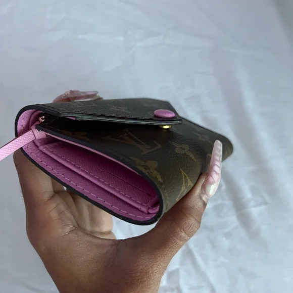 PINK TRIFOLD wallet Louis V - Picture 3 of 7